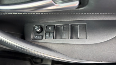 Toyota Corolla 1.8 VVT-i Hybrid Design 5dr CVT Hybrid Hatchback